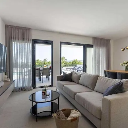 Villa Silente With Pool In A Quit Area *