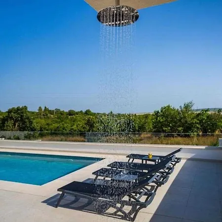 וילה Silente With Pool In A Quit Area *